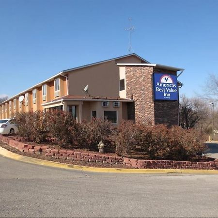 American Best Value Inn Лоренс Экстерьер фото