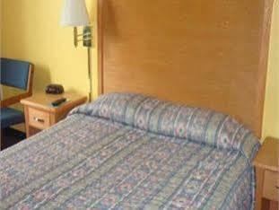 American Best Value Inn Лоренс Экстерьер фото